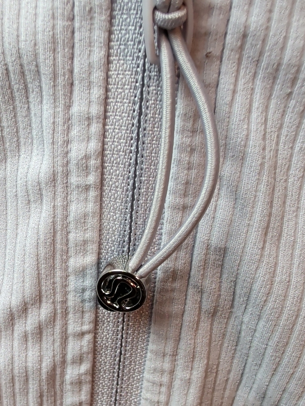Lululemon Define jacket in lavender ribbed texture Medium Like New - Picture 4 of 9